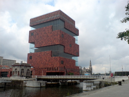 Museum aan de Stroom i Antwerpen Museum aan de Stroom - Antwerpens nyeste museum i bydelen Eilandje