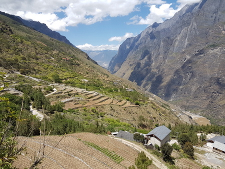 Tiger Leaping Gorge landsby