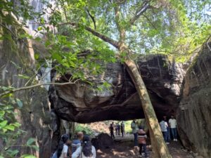 I nærheten av Yana Caves